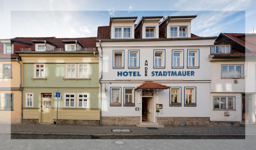 Muehlhaeuser Hof Und Stadtmauer Muhlhausen Bagian luar foto